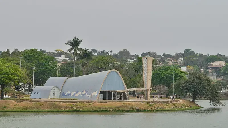 Igreja de São Francisco de Assis: Arquitetura Inconfundível em Belo Horizonte